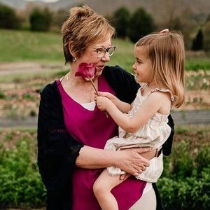 Meet your Posher, Karen